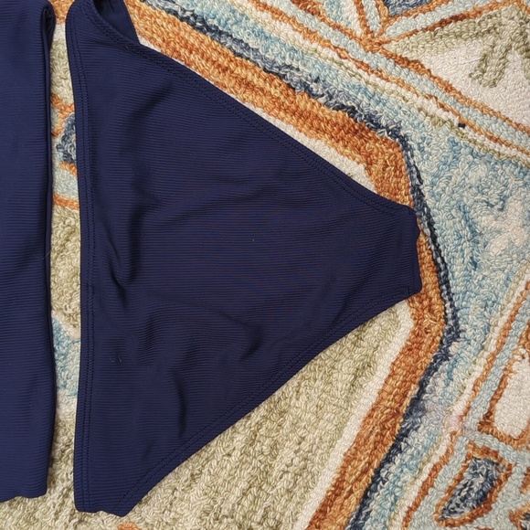 L*Space Lee Lee bikini top + Sandy full cut bottom - Picture 10 of 10